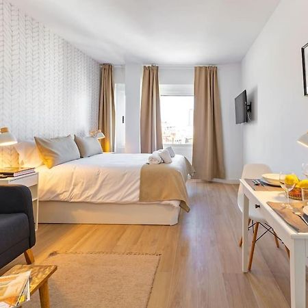 New Suite Reformada Con Excelente Ubicacion Sevilla Eksteriør billede