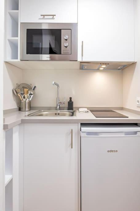 New Suite Reformada Con Excelente Ubicacion Sevilla Eksteriør billede