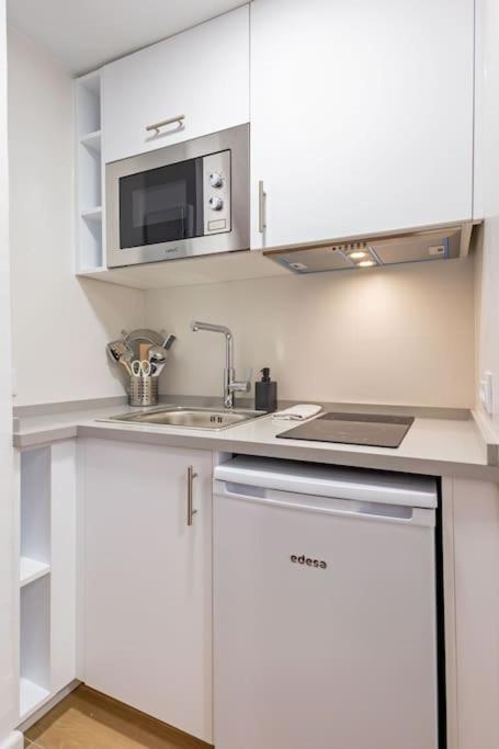 New Suite Reformada Con Excelente Ubicacion Sevilla Eksteriør billede